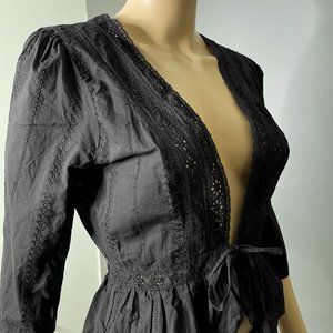 A.N.A. Black Top with Eyelets Front Tie Closure Size Small‎
